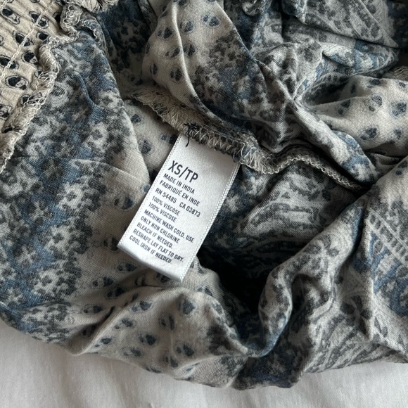 Wide Leg/Boho print Pants XS (American Eagle) - Picture 3 of 5